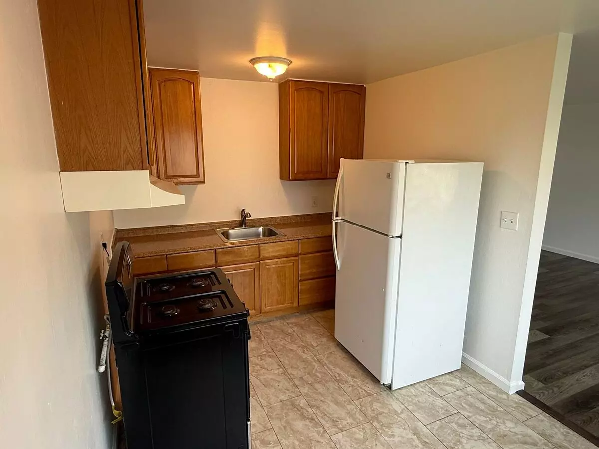 682 So 30th Street, Richmond, CA 94804 photo 4