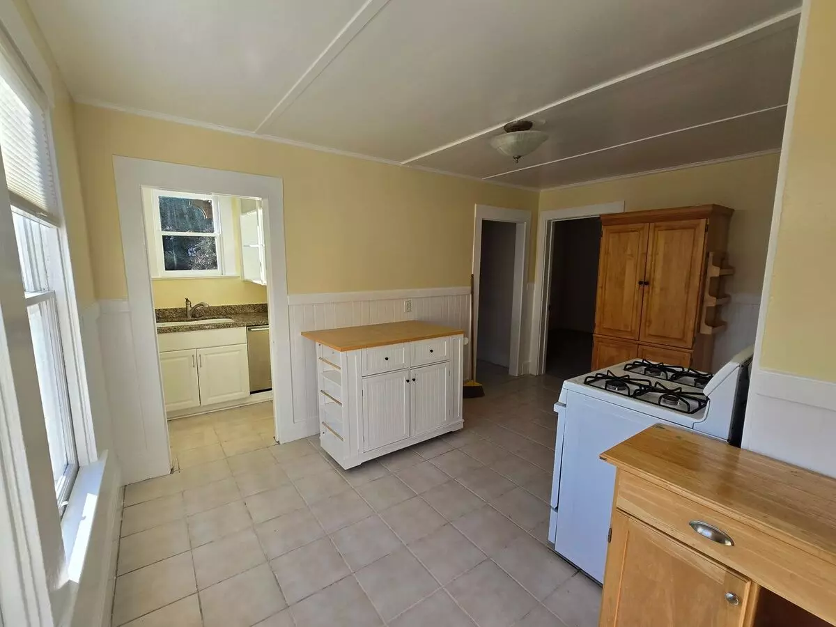 Beautiful Lower Level Unit In Pt. Richmond, Ca photo 5