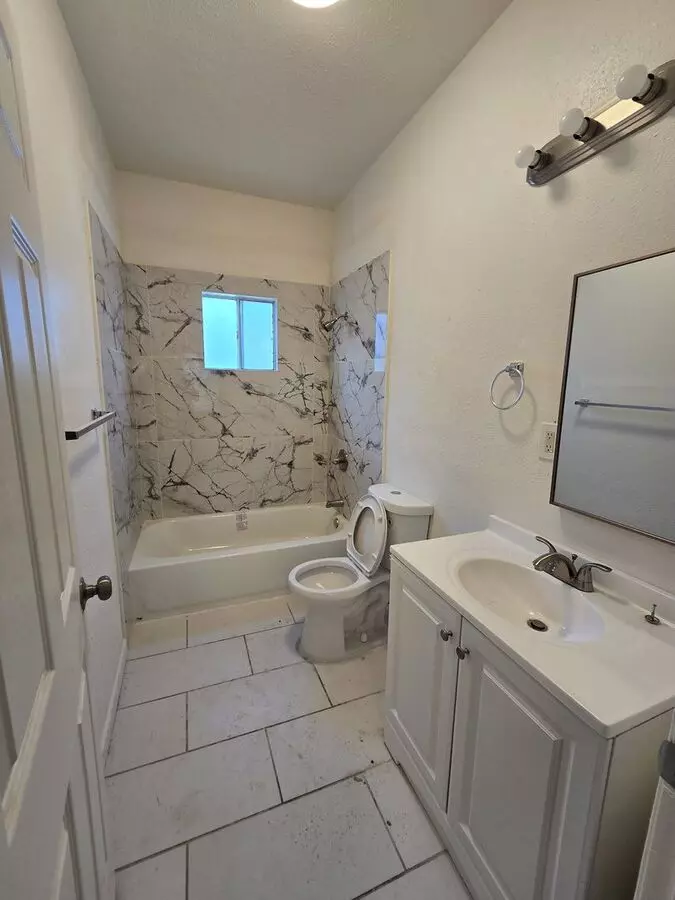 Remodeled Single Story Home In Richmond, Ca.. photo 4