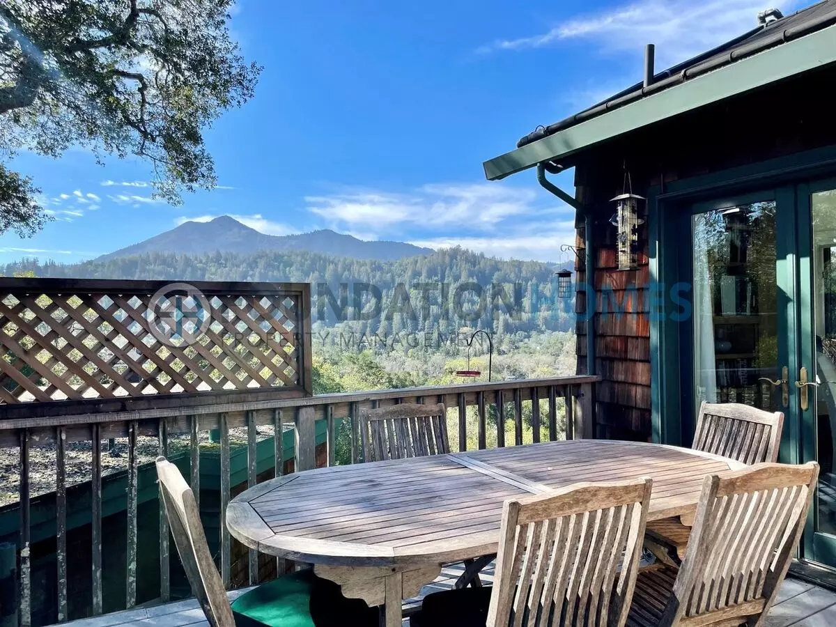 Beautiful Ross Cottage - Views - Pool - Foundation photo 3