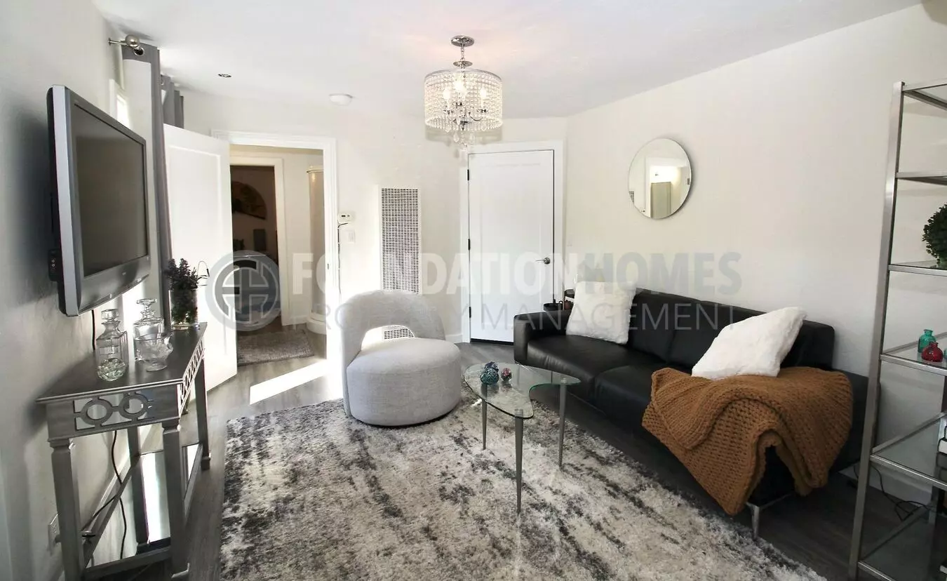 Creative Cottage Retreat – Near Downtown San Anselmo- Music Studio - A/c - Foundation photo 3