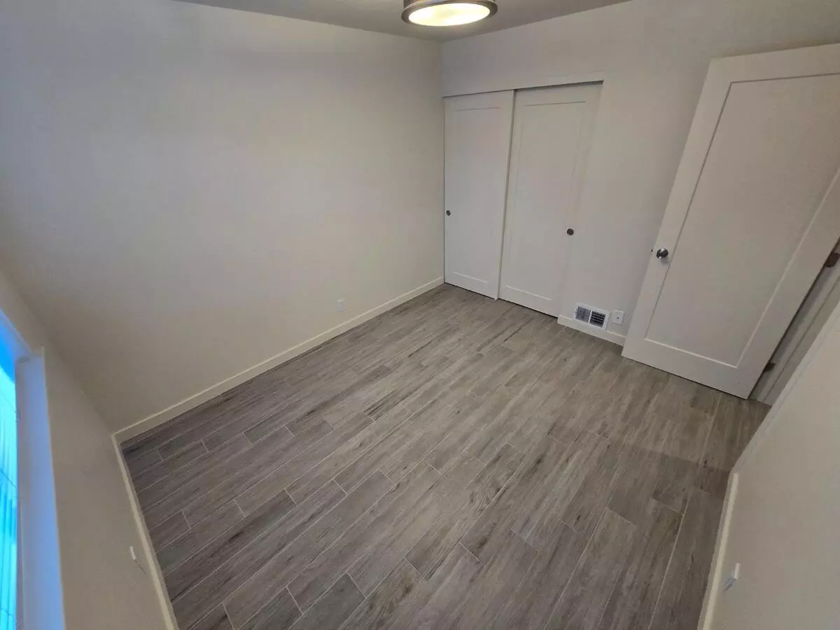22 Linden Avenue, San Bruno, CA 94066 photo 4