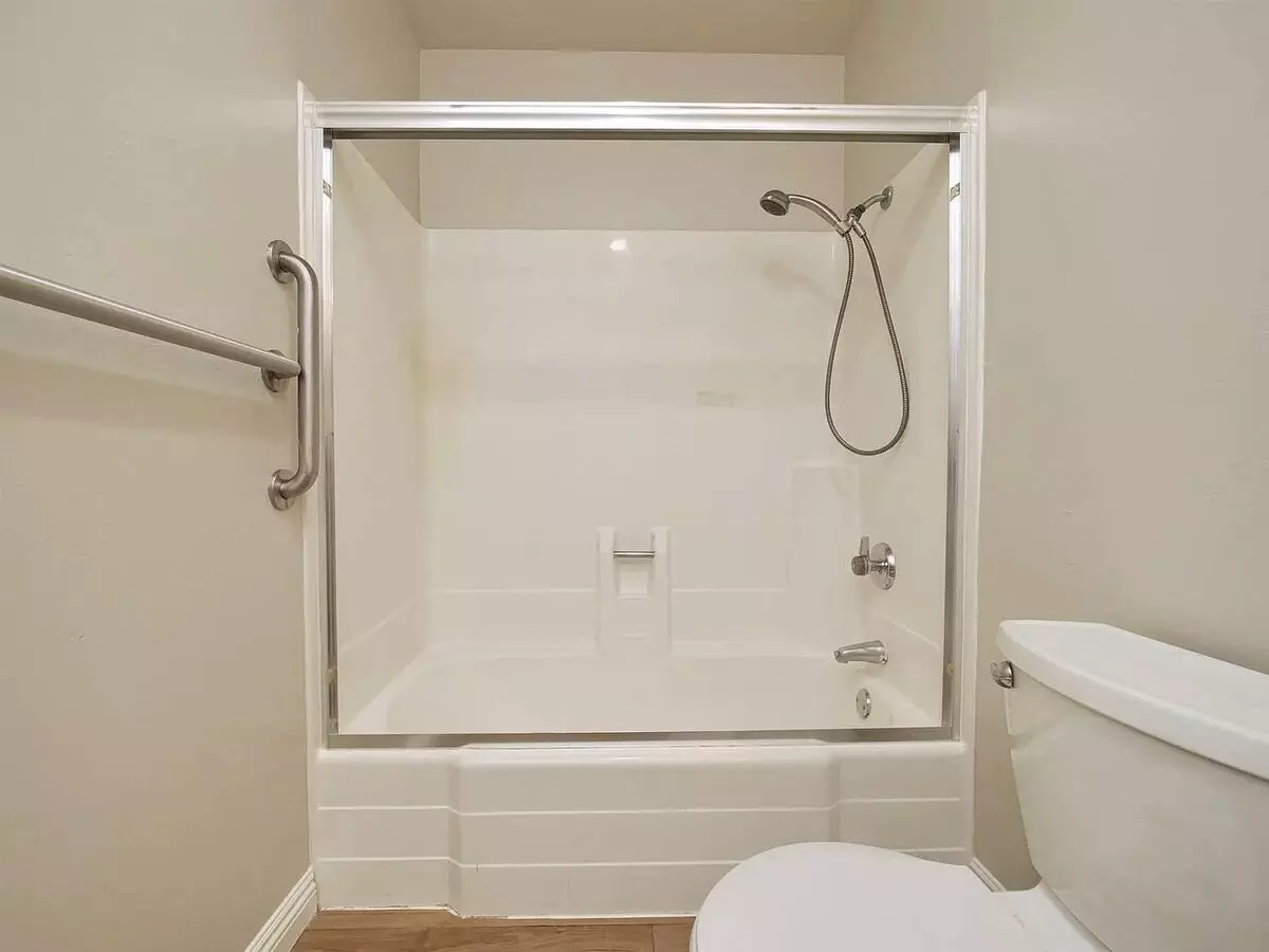 Elite Peninsula Place Residence photo 3
