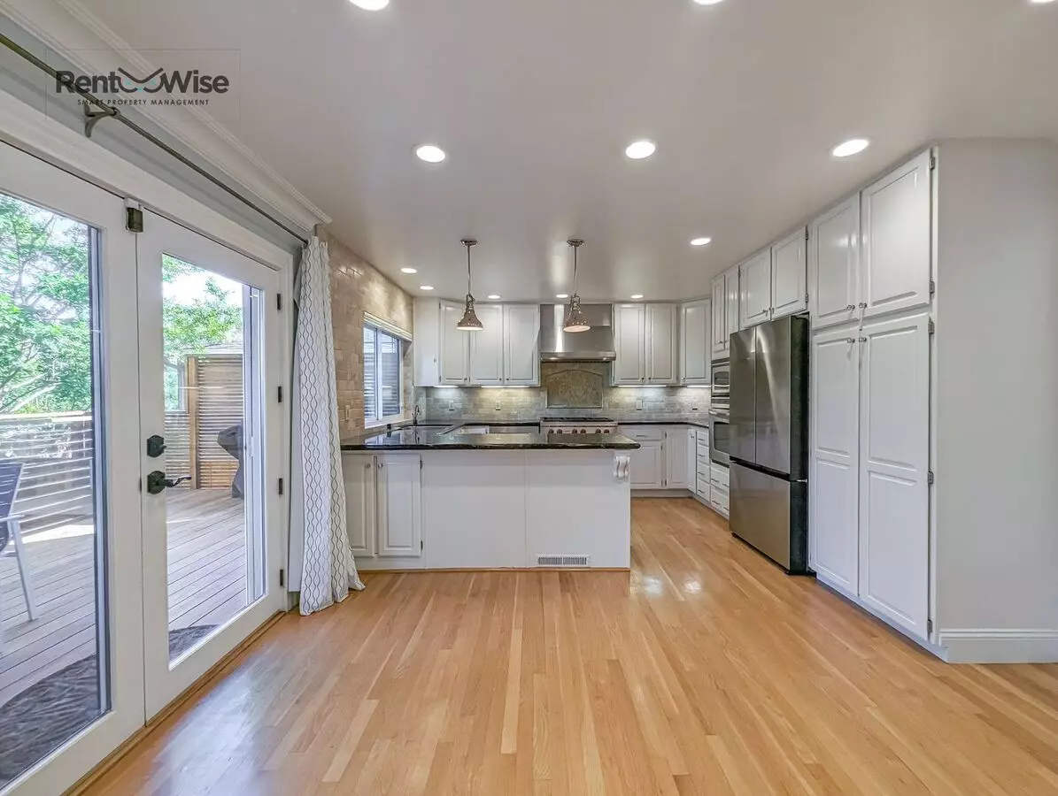 1419 Cordilleras Avenue, San Carlos, CA 94070 photo 4