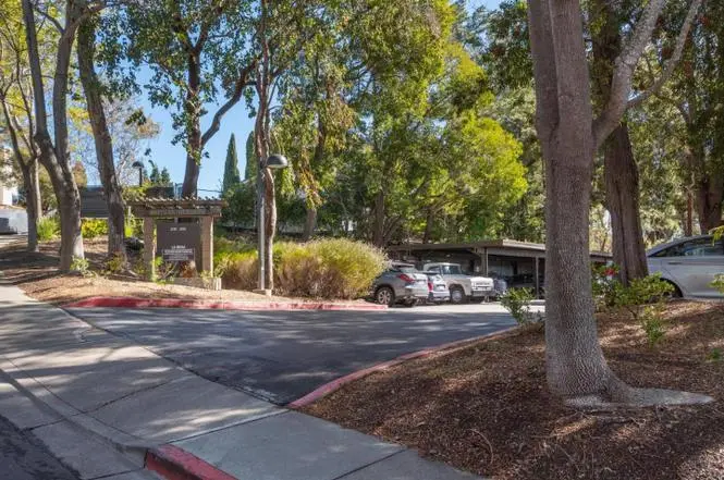 3295 La Mesa Drive