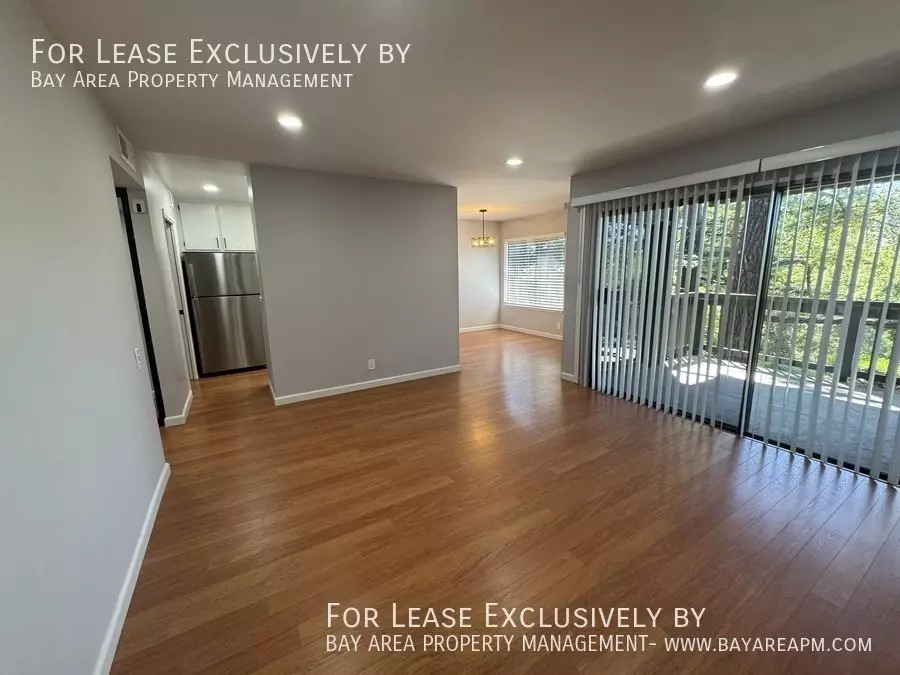 3349 Brittan Avenue, San Carlos, CA 94070 photo 2
