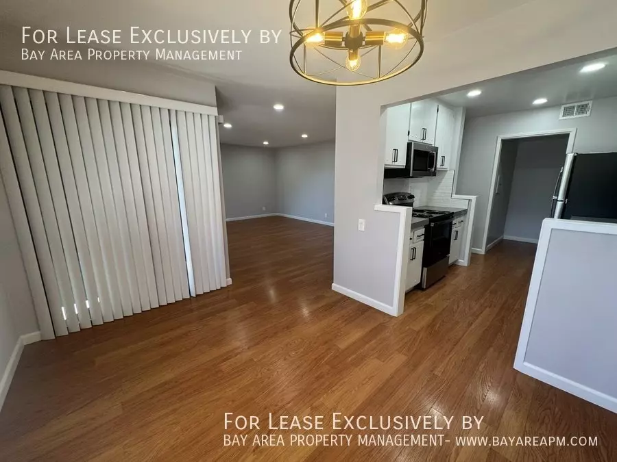 3349 Brittan Avenue, San Carlos, CA 94070 photo 3