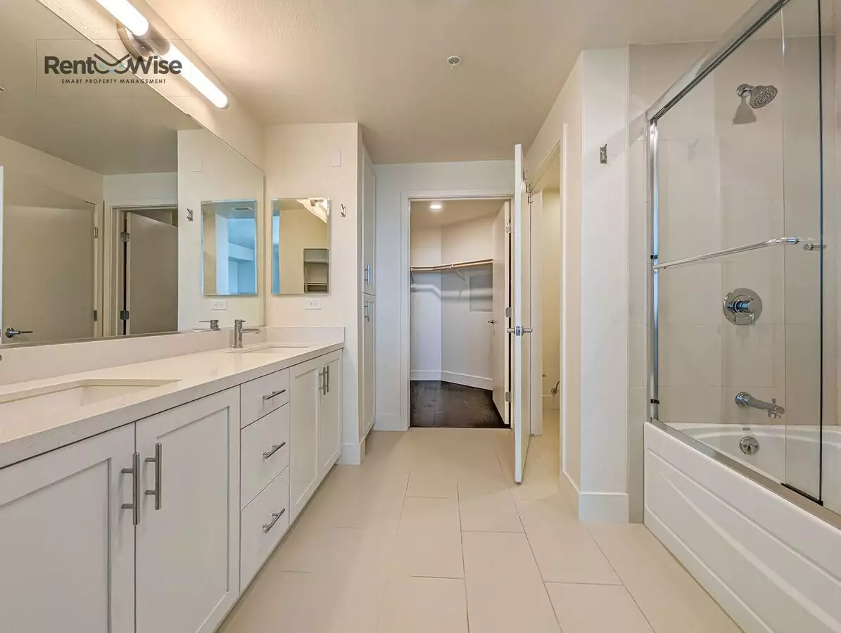 657 Walnut ST 437 photo 5