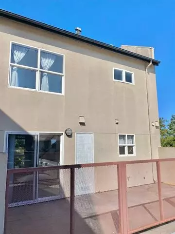 864 Laurel Street, San Carlos, CA 94070 photo 4
