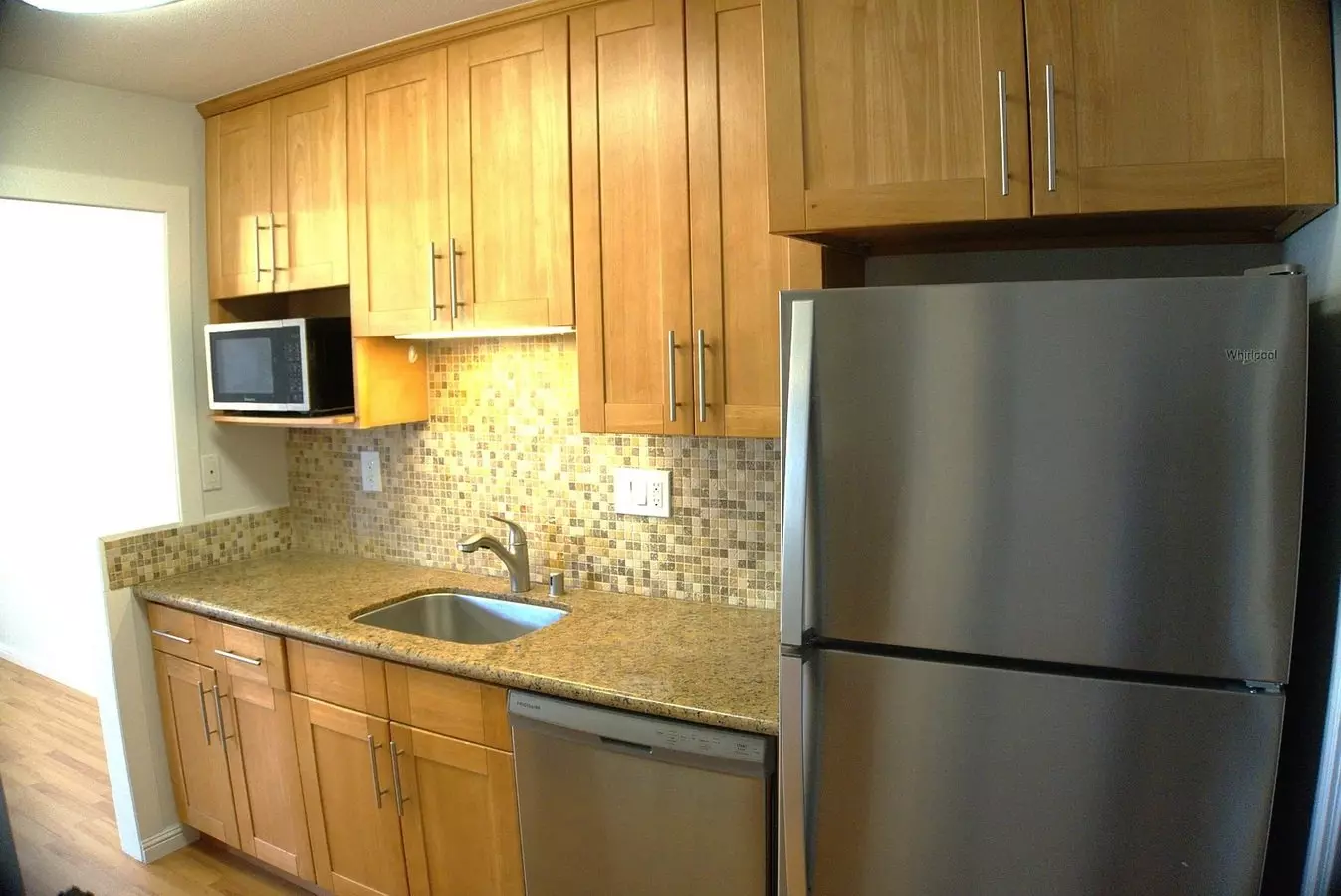 Available Condo Is In The San Carlos Hills photo 3