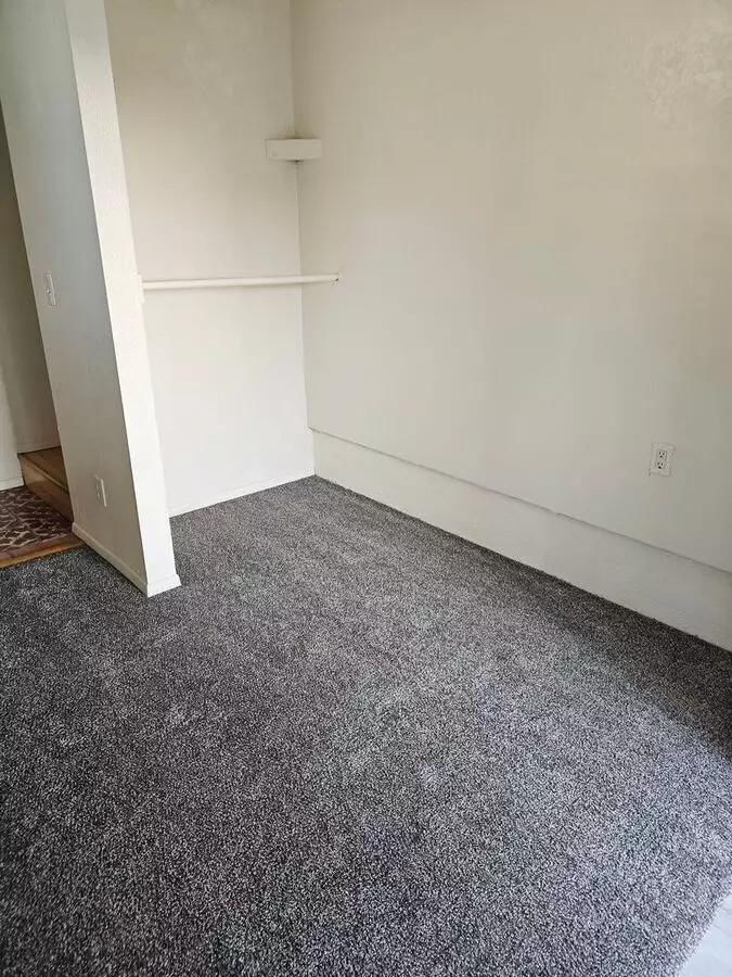 1 Bed 1 Bath With Paid Utilities photo 2