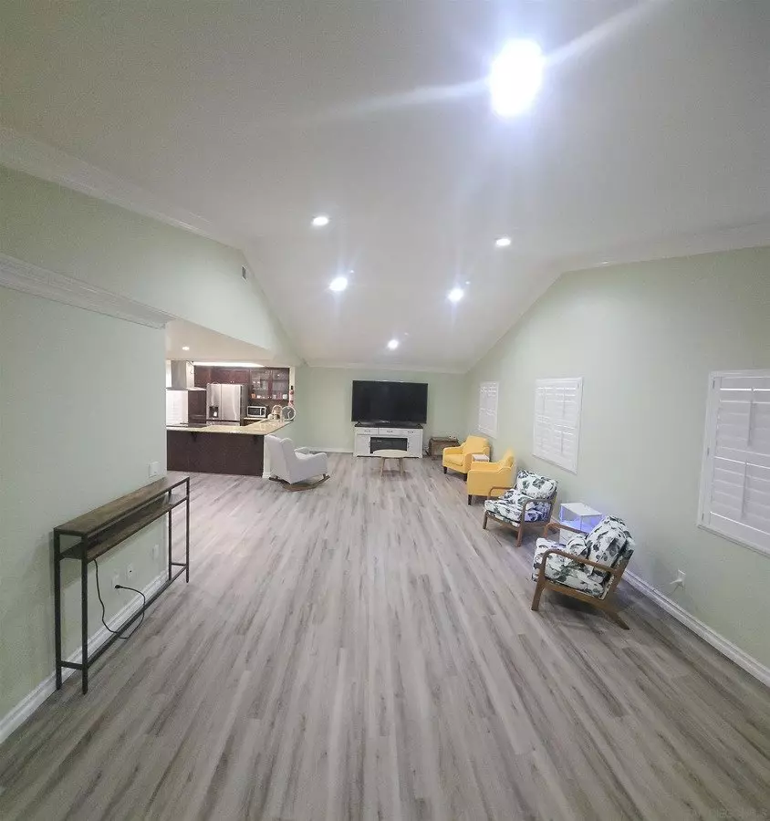 1095 Stillwell Avenue, San Diego, CA 92114 photo 5