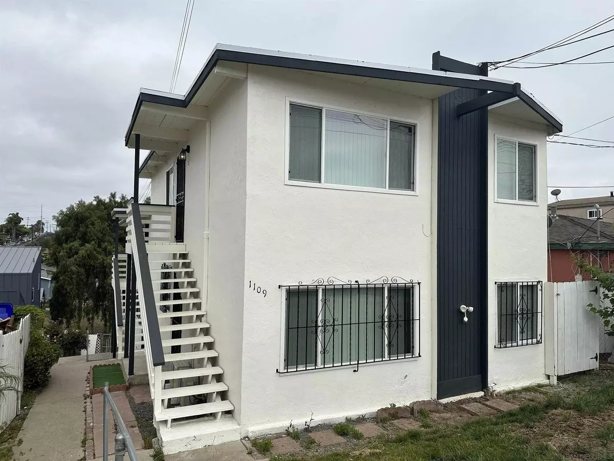 1109 S 36th St San Diego, CA 92113 photo 4