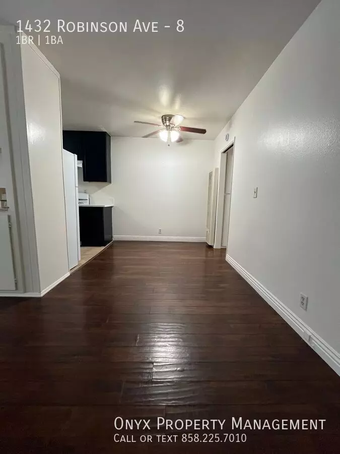 1432 Robinson Ave photo 4