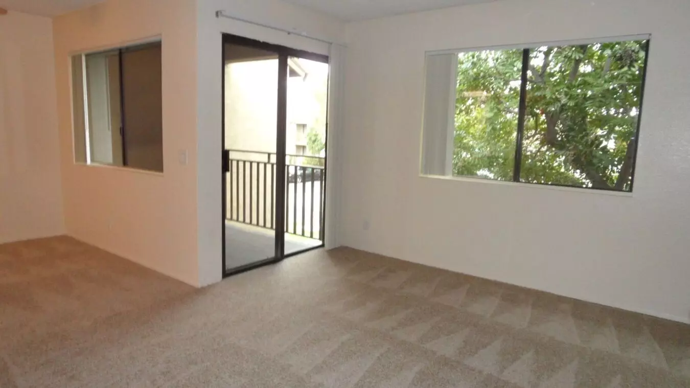Summer Brook Apartments photo 5