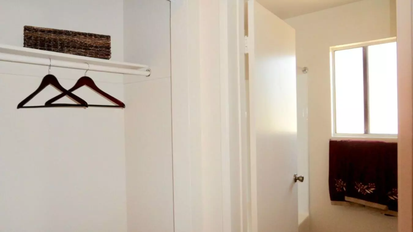 Summer Brook Apartments photo 2