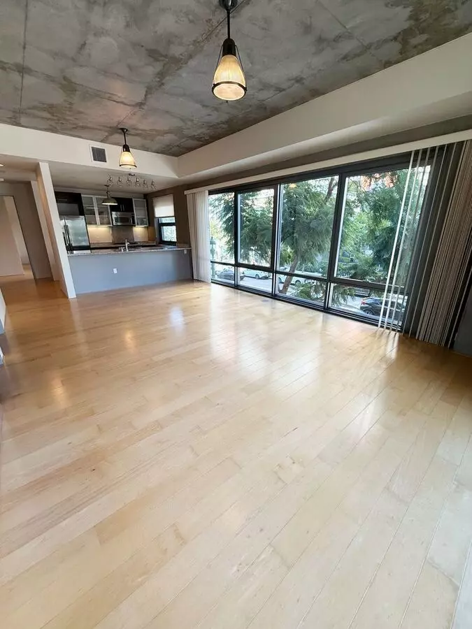 2 Bed/2 Bath Condo At Aperture In Little Italy! photo 4