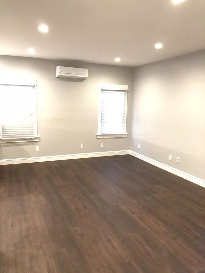 2130 First Avenue, San Diego, CA 92101 photo 2