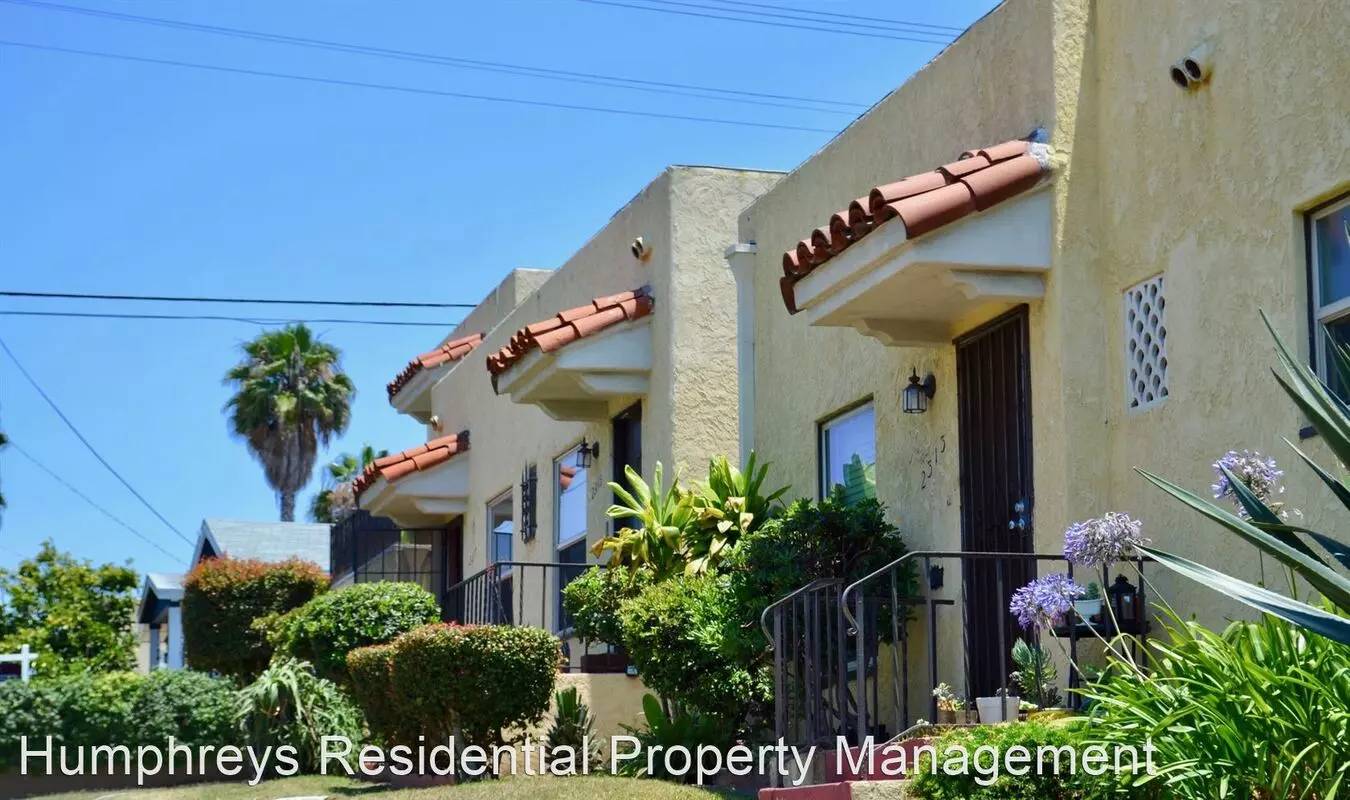 2315 Lincoln Ave photo 4