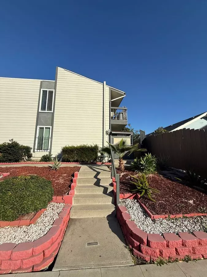 2840 B St. photo 4