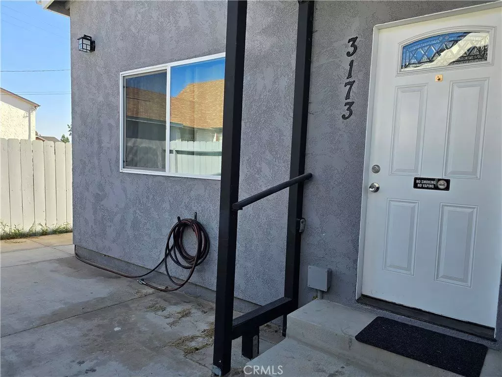 3173 K St photo 3