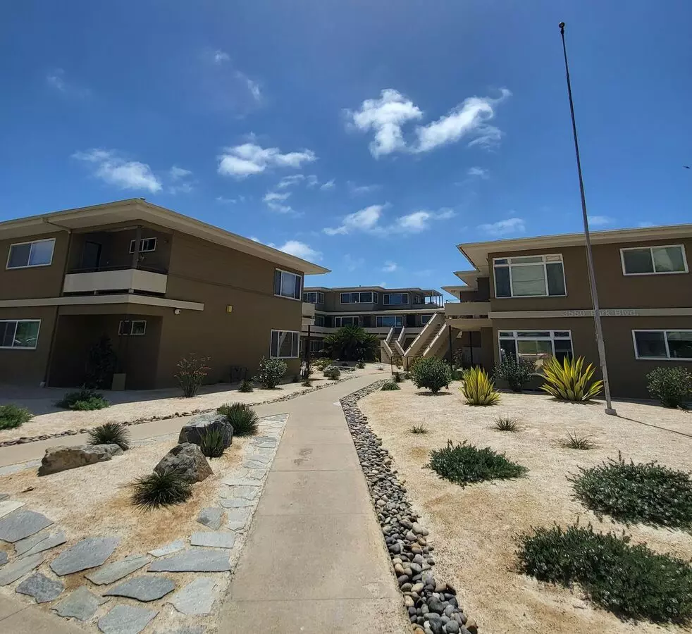 3526 Park photo 3