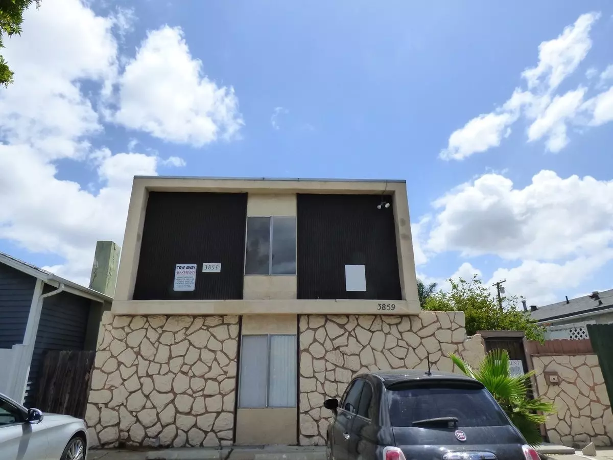 3859 Wilson Avenue, San Diego, CA 92104 photo 3
