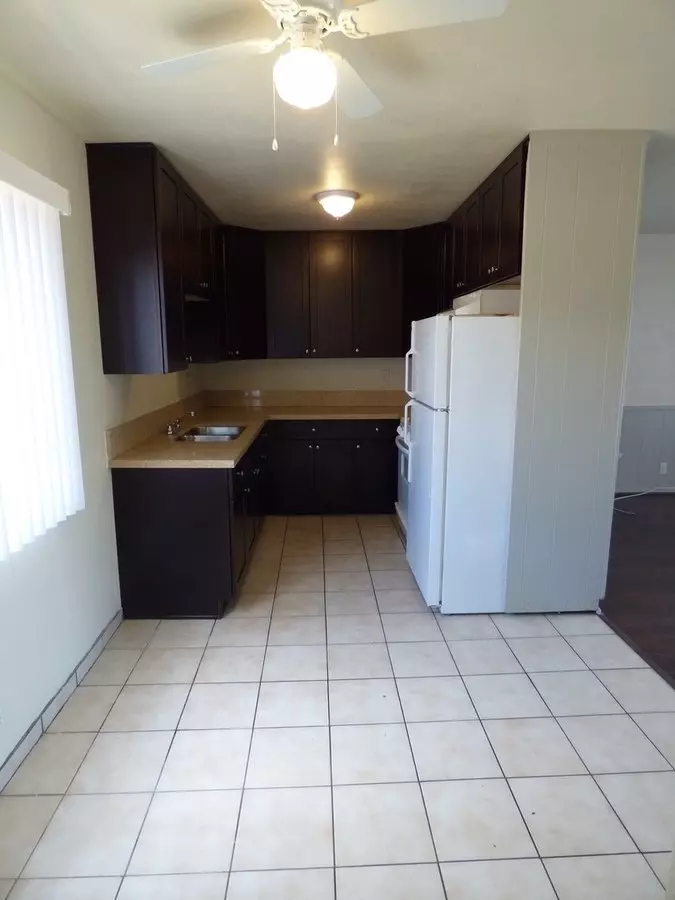 3859 Wilson Avenue, San Diego, CA 92104 photo 2