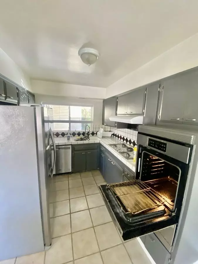 4 Bed 2 Bath House Walking Distance To Sdsu Campus photo 5