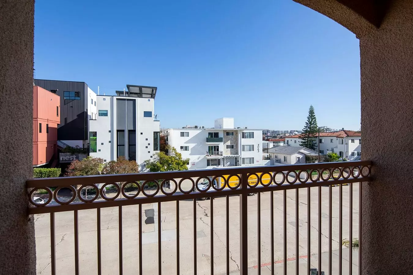 Albatross Apartments photo 4