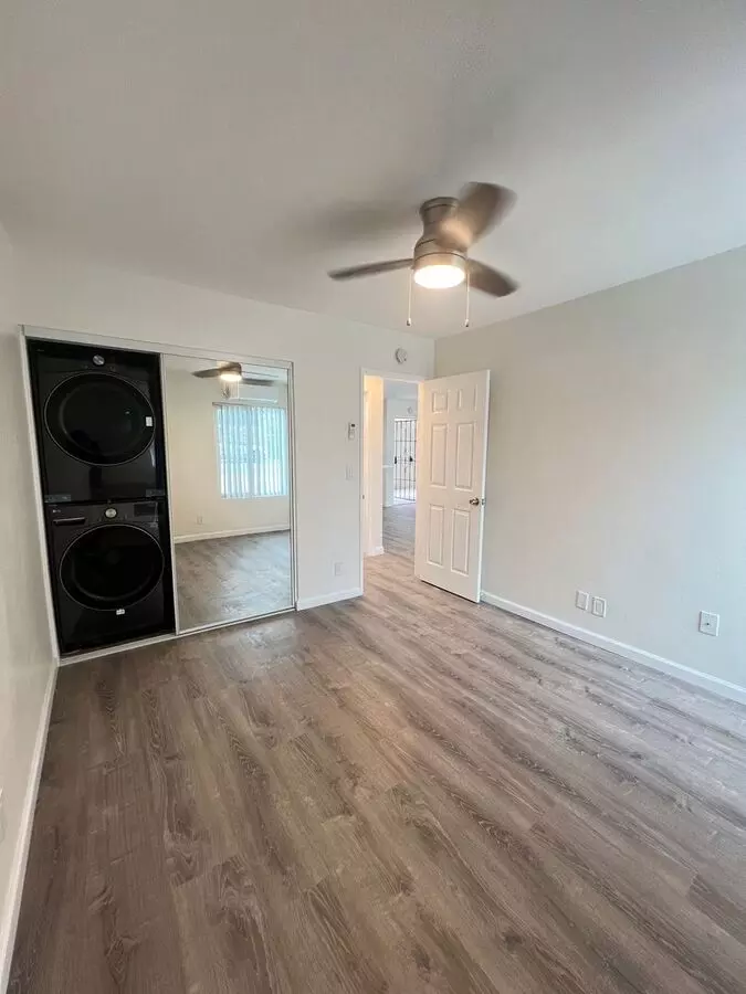 4771 Jewell Street, San Diego, CA 92109 photo 2