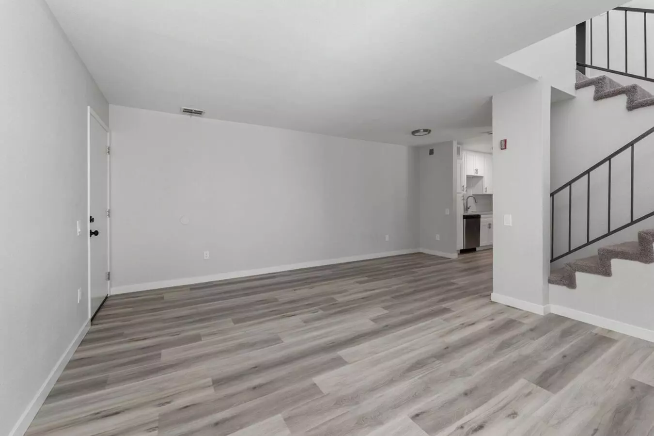 Beautiful City Heights Apartment photo 5