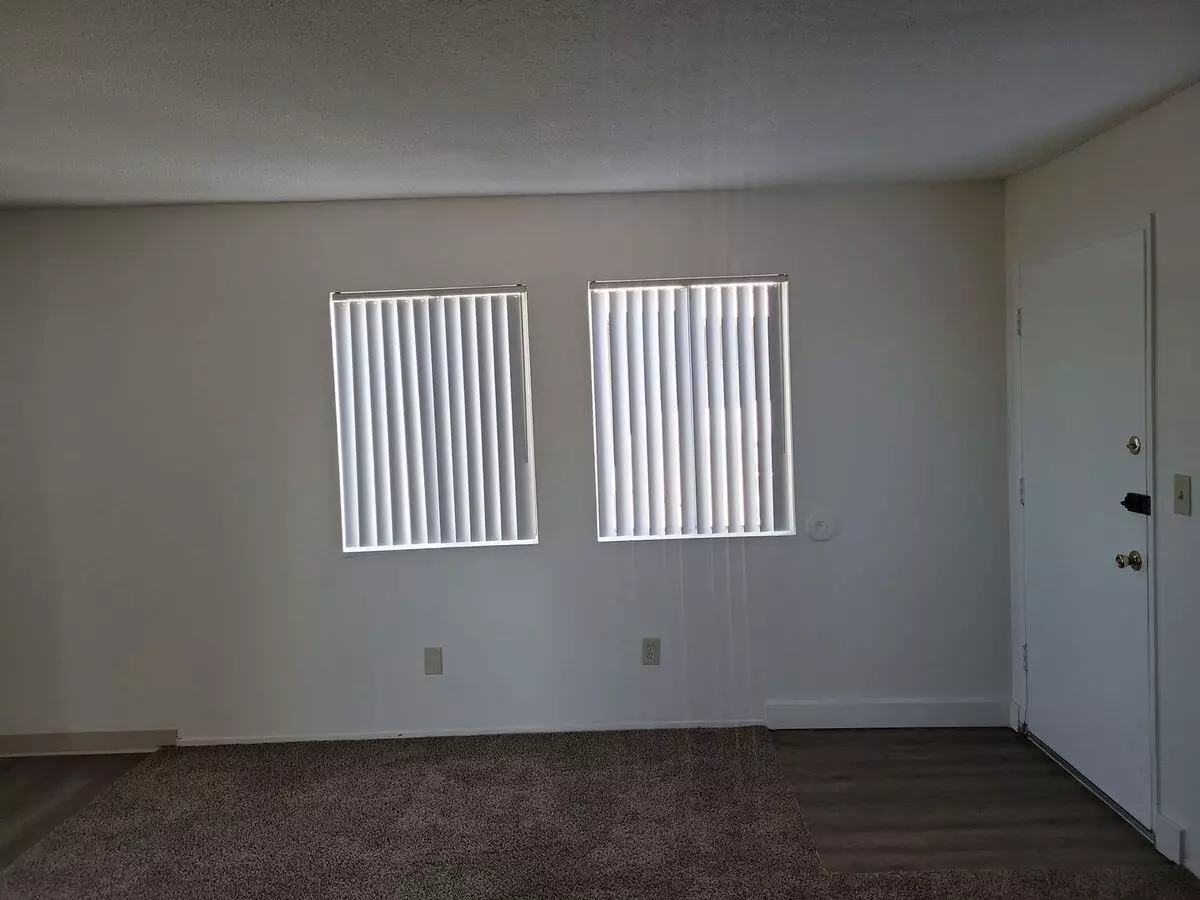 4511-4515 35th Street photo 3