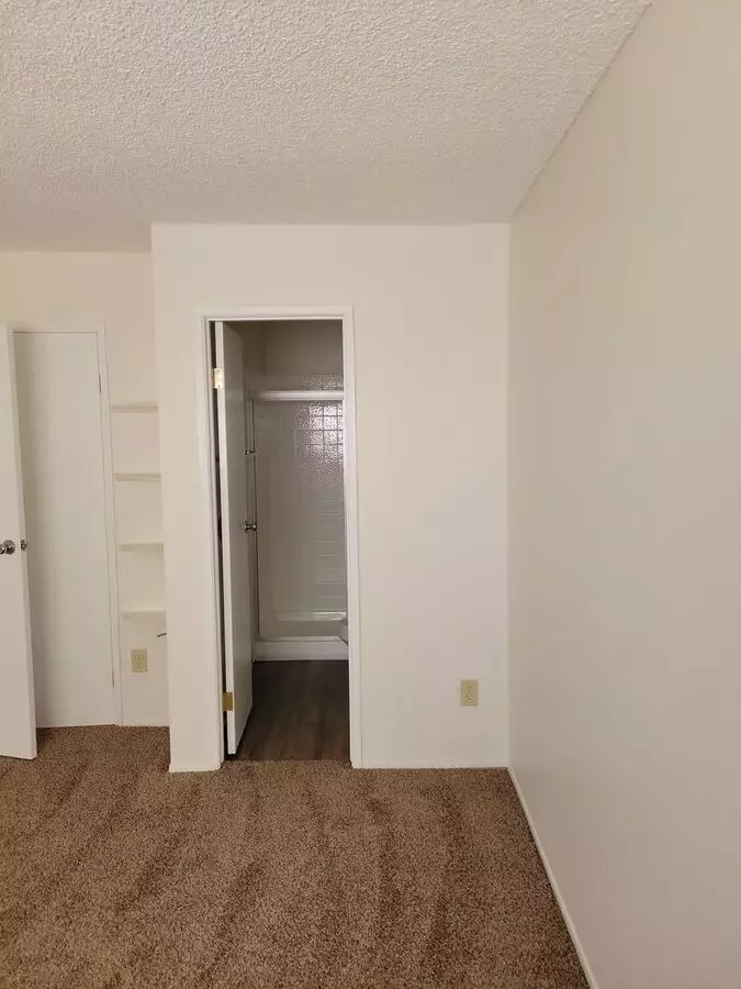 4511-4515 35th Street photo 2