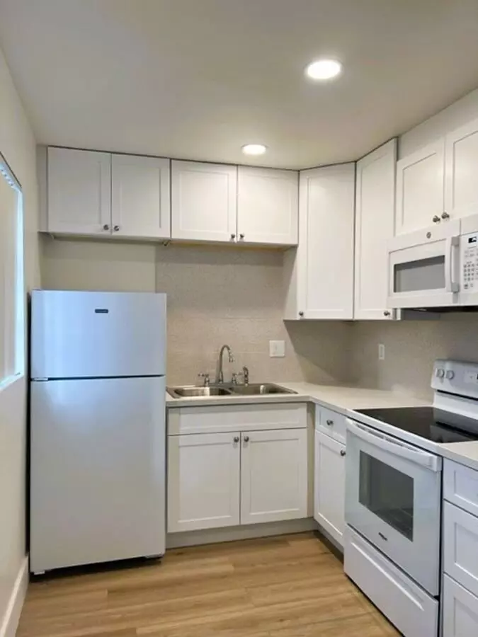 Welcome to 4525 Rainier Ave in the Heart of San Diego photo 2
