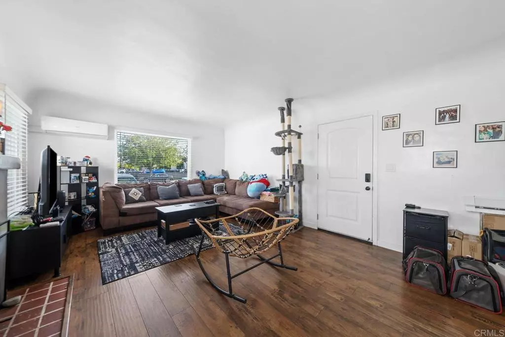 4766 College Avenue, San Diego, CA 92115 photo 3