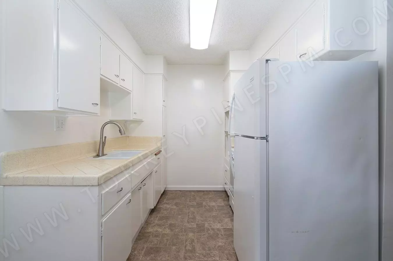 4853 Orchard Ave San Diego, CA 92107 photo 3