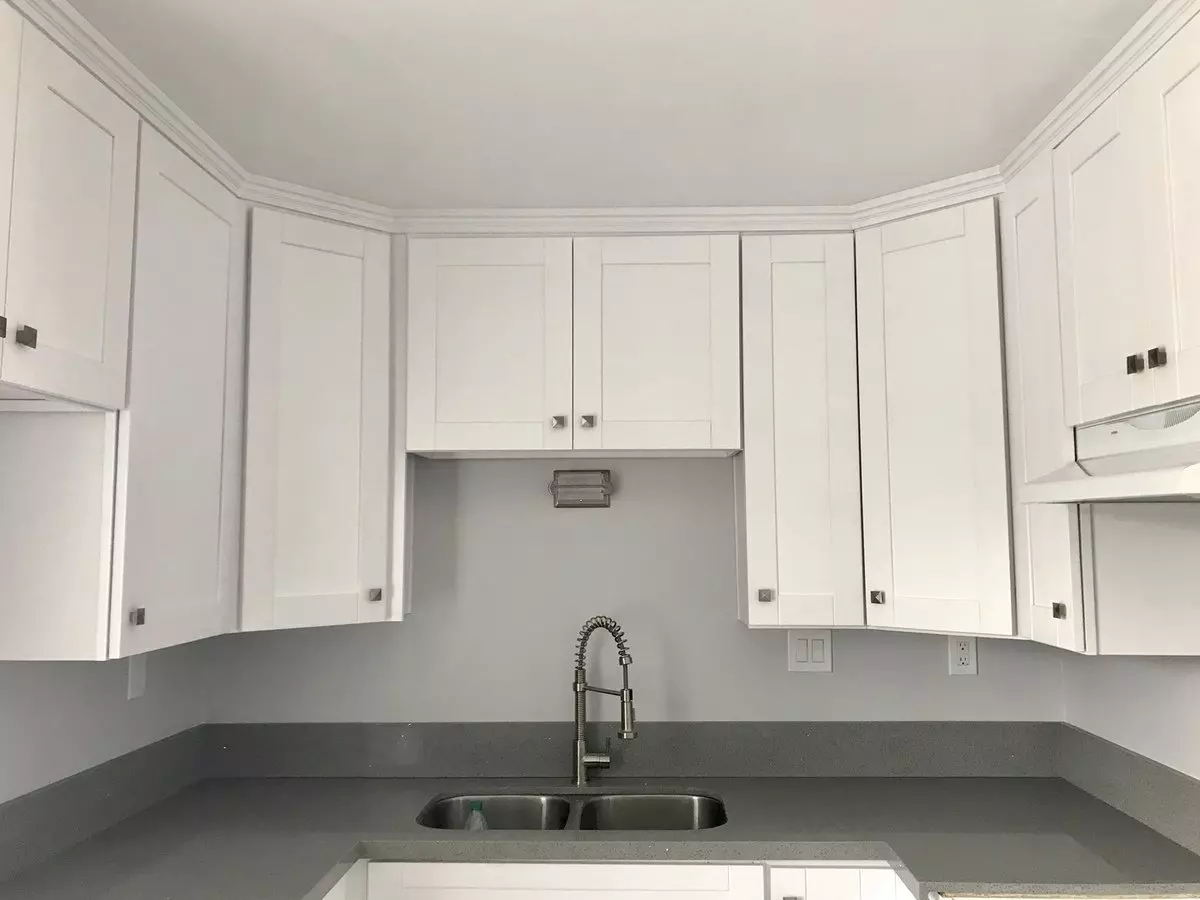 4471 48th St. photo 5