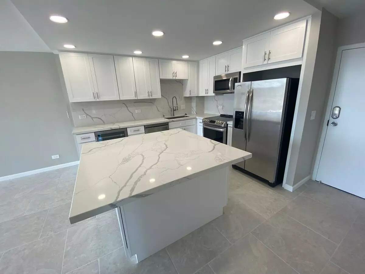 For Rent: 2 Bedroom, 2 Bathroom Apartment Available Now photo 4
