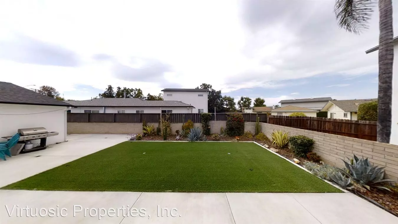6332-6334 Montezuma Rd. photo 4