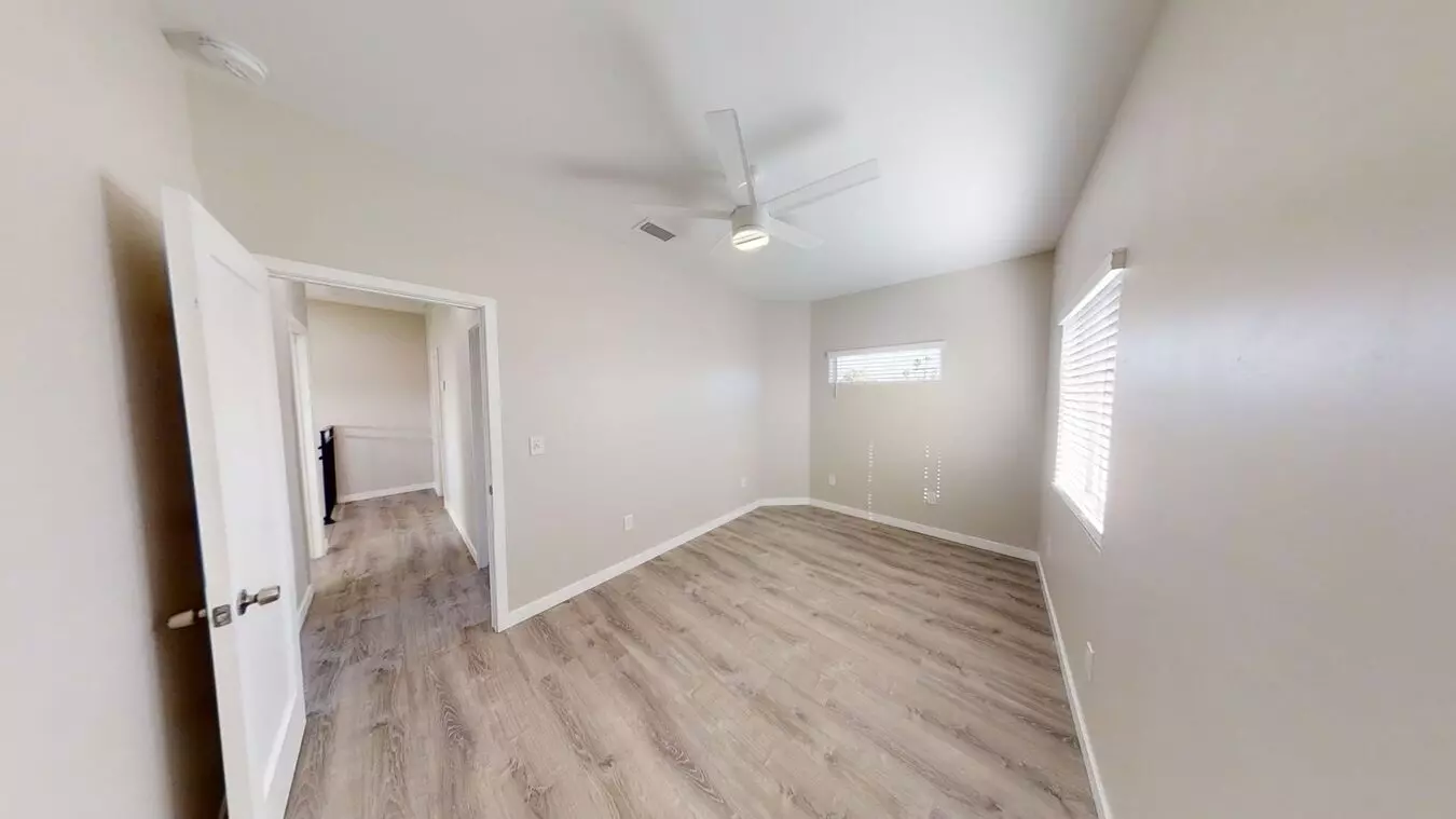 4bd/2ba, Great Yard Space! photo 5