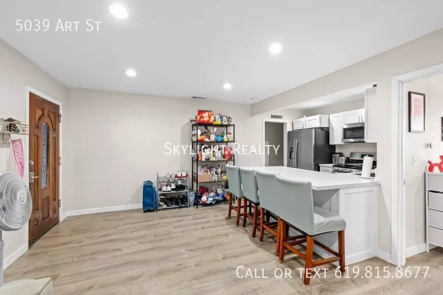 5039 Art St. photo 4