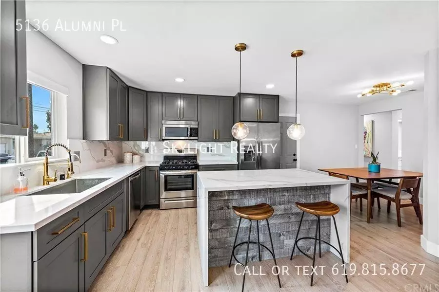 5136 Alumni Pl. photo 4