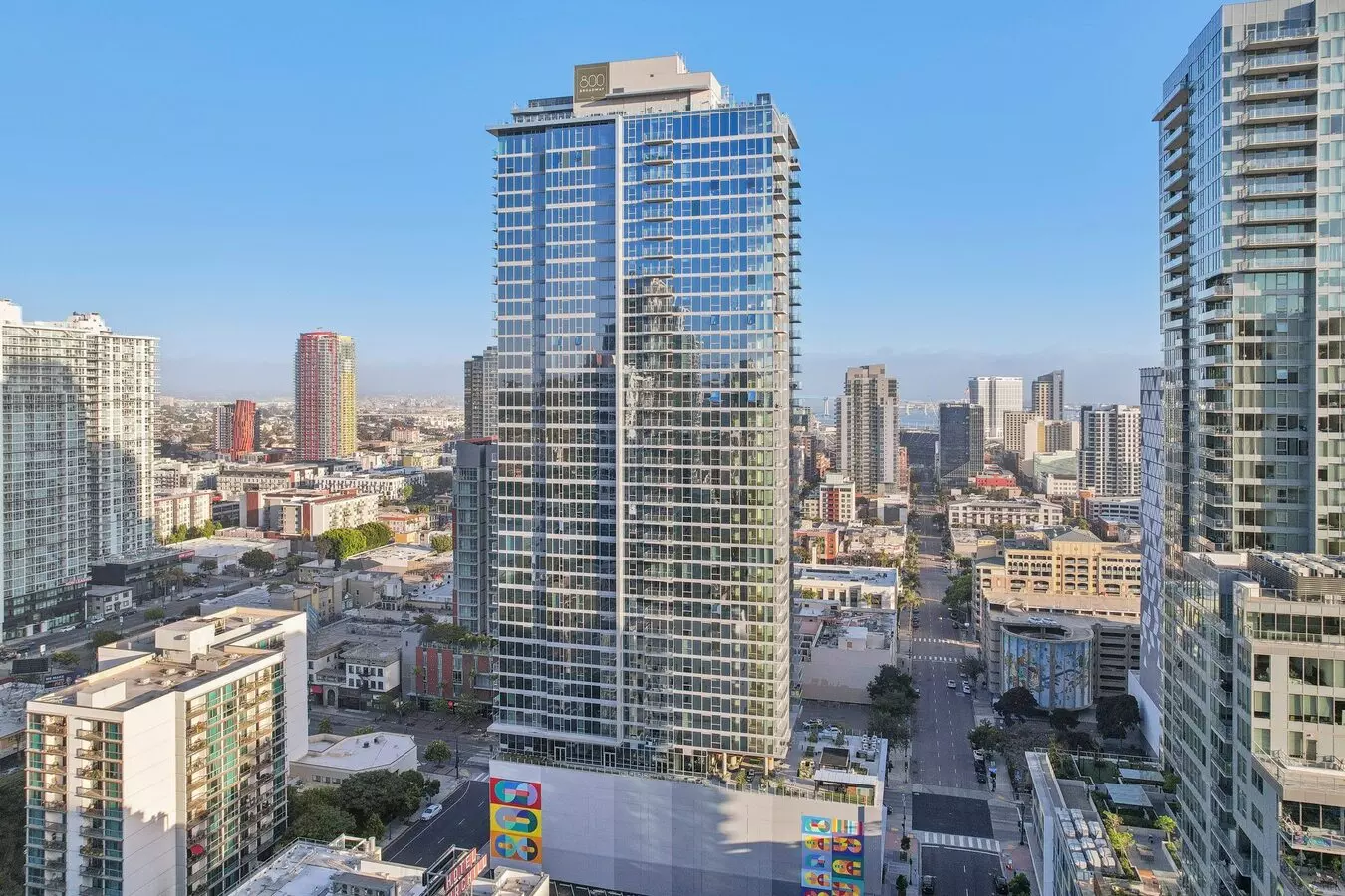 800 Broadway photo 3