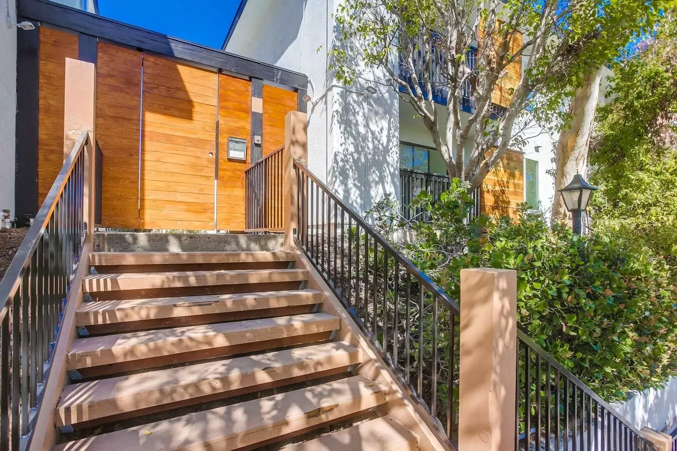 9808 Paseo Montalban photo 3