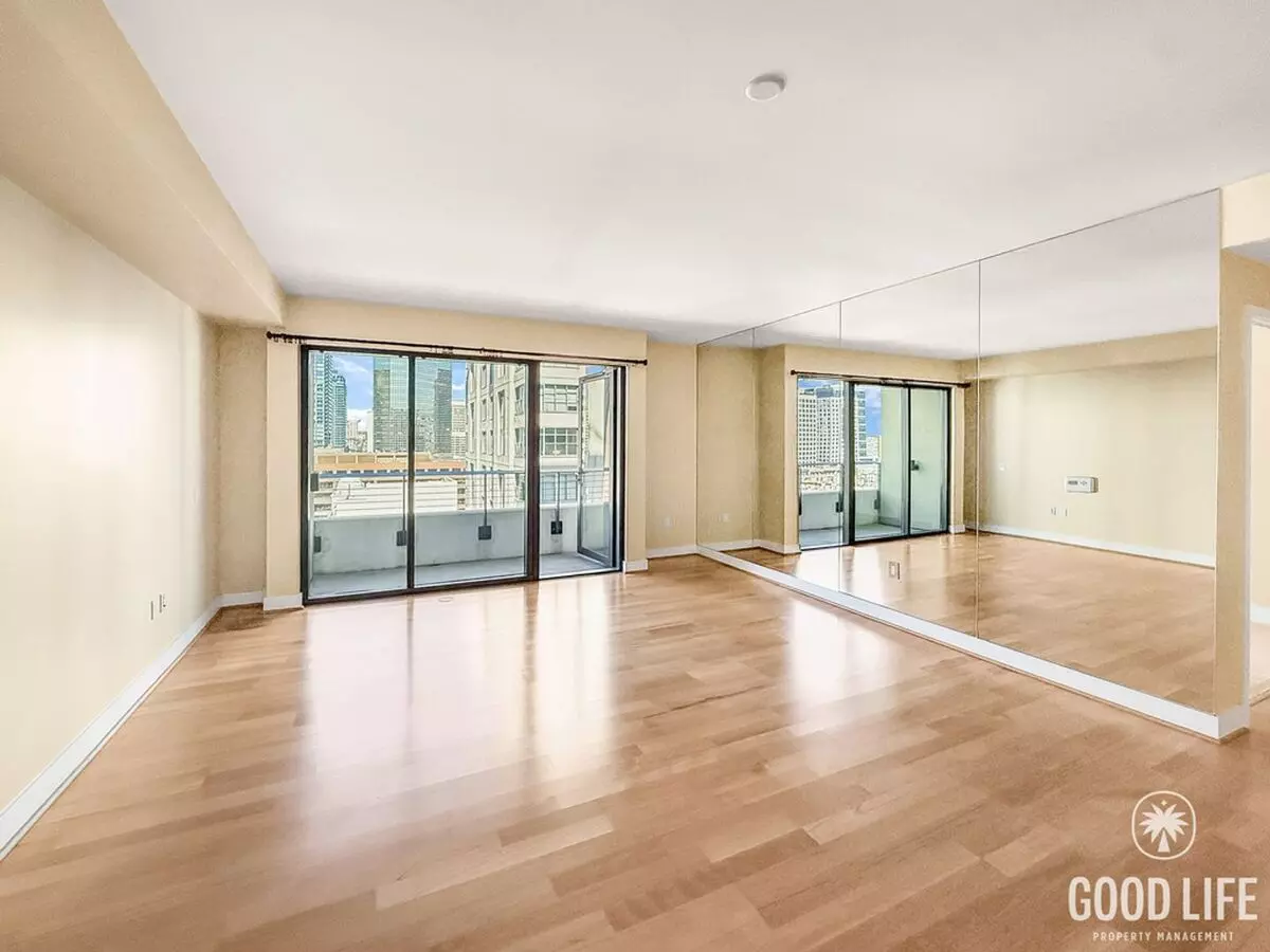 Downtown Luxury Living – 2B Condo With City Views! photo 2