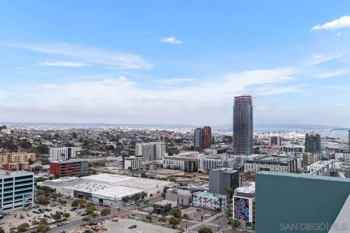 1080 Park Blvd San Diego, CA 92101 photo 4