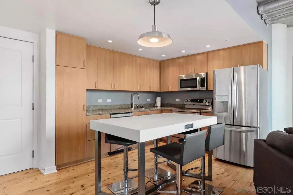 1080 Park Boulevard 1610, San Diego, CA 92101 photo 2