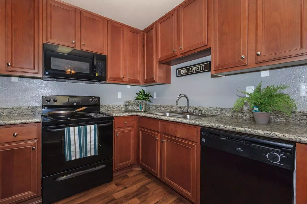 4249 Nobel Drive, San Diego, CA 92122 photo 3