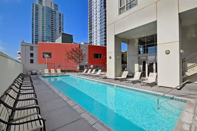 Little Italy 1 Bed/ 1.5 Bath, Loft At Treo! photo 3